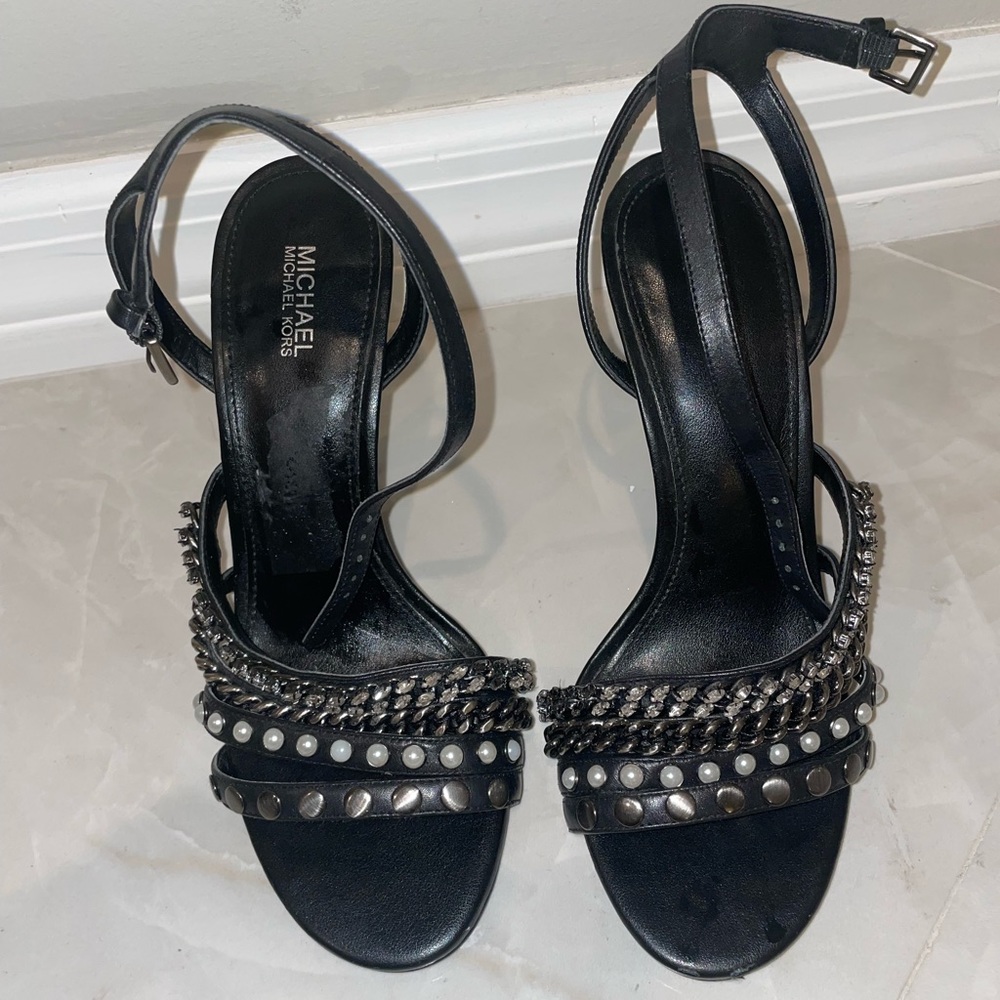 Beautiful Michael Kors heels - Picture 1 of 6